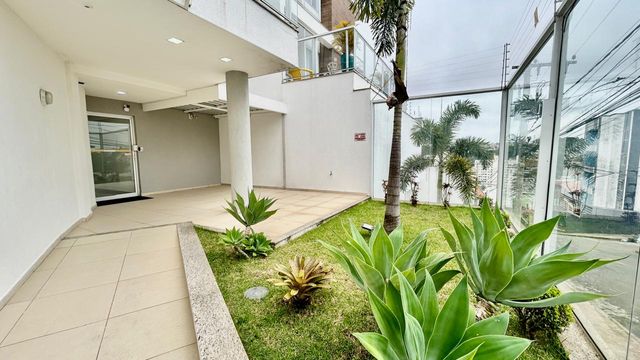 📸 **DESCRIÇÃO PARA IMAGEM **
Cobertura à venda com 3 quartos no São Pedro – R\$ 699.000
📍 Rua Honório Antônio da Silva, 140 – 6º andar – São Pedro – Juiz de Fora/MG
Souza e Albano Serviços Imobiliários
📞 (32) 99829-7059 | CNPJ: 53.373.878/0001-39

---

\#souzaealbanoservicosimobiliarios #imobiliariasouzaealbano #coberturaavenda #coberturasaopedro #imoveljuizdefora