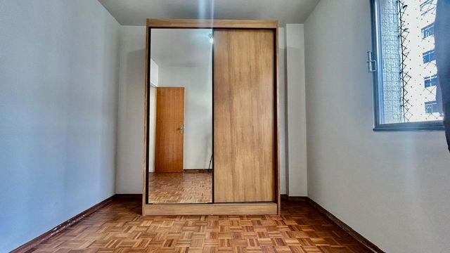 📸 DESCRIÇÃO PARA IMAGEM (Praedium):
Cobertura à venda com 3 quartos, suíte, 1 vaga – São Mateus – R$ 435.000
📍 Rua São Mateus, 111 – 4º andar – São Mateus – Juiz de Fora/MG
Souza e Albano Serviços Imobiliários
📞 (32) 99829-7059 | CNPJ: 53.373.878/0001-39

🔖 Hashtags

#souzaealbanoservicosimobiliarios #imobiliariasouzaealbano #coberturaavenda #saomateusjf #apartamentojuizdefora
