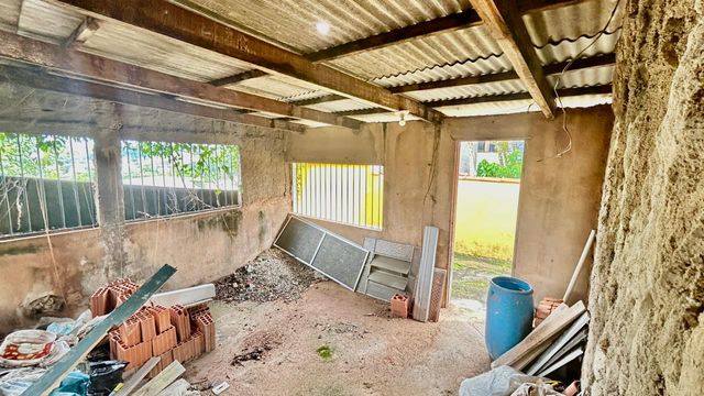 📸 DESCRIÇÃO PARA IMAGEM (inserir nas fotos do imóvel na plataforma Praedium)

Casa à venda com 3 quartos na Vila Furtado de Menezes – R$ 199.000
📍 Rua Azevedo Neto, 68 – Vila Furtado de Menezes – Juiz de Fora/MG
Souza e Albano Serviços Imobiliários
📞 (32) 99829-7059 | CNPJ: 53.373.878/0001-39

🔖 Hashtags

#souzaealbanoservicosimobiliarios
#imobiliariasouzaealbano
#casaavenda
#casajuizdefora
#vilafurtadodemenezes