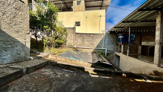 📸 DESCRIÇÃO PARA IMAGEM (inserir nas fotos do imóvel na plataforma Praedium):
Apartamento Garden à venda com 2 quartos no Vivendas da Serra – R$ 350.000
📍 Rua Domingos Tavares de Souza, 244 – Ap 102 – Vivendas da Serra – Juiz de Fora/MG
Souza e Albano Serviços Imobiliários
📞 (32) 99829-7059 | CNPJ: 53.373.878/0001-39