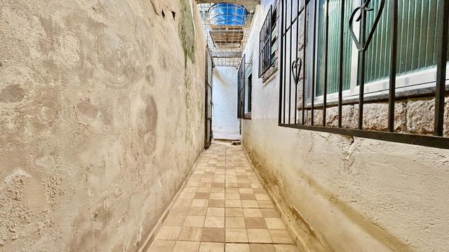 📸 DESCRIÇÃO PARA IMAGEM (inserir nas fotos do imóvel na plataforma Praedium):
Apartamento Garden à venda com 2 quartos no Vivendas da Serra – R$ 350.000
📍 Rua Domingos Tavares de Souza, 244 – Ap 102 – Vivendas da Serra – Juiz de Fora/MG
Souza e Albano Serviços Imobiliários
📞 (32) 99829-7059 | CNPJ: 53.373.878/0001-39