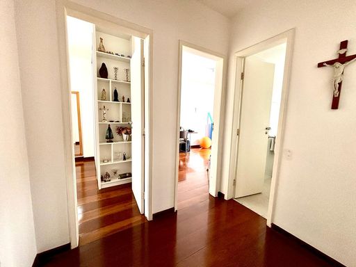 Apartamento à venda com 3 quartos (1 suíte) no São Mateus – R$ 895.000,00
📍 Rua São Mateus – São Mateus – Juiz de Fora/MG
Souza e Albano Serviços Imobiliários
📞 (32) 99829-7059 | CNPJ: 53.373.878/0001-39
