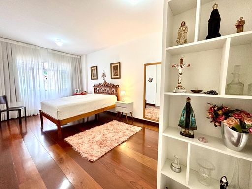 Apartamento à venda com 3 quartos (1 suíte) no São Mateus – R$ 895.000,00
📍 Rua São Mateus – São Mateus – Juiz de Fora/MG
Souza e Albano Serviços Imobiliários
📞 (32) 99829-7059 | CNPJ: 53.373.878/0001-39