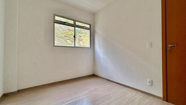 📸 DESCRIÇÃO PARA IMAGEM (inserir nas fotos do imóvel na plataforma Praedium):
Apartamento à venda com 3 quartos no Cascatinha – R$ 290.000
📍 Rua Antônio Altaf, 428 – Cascatinha – Juiz de Fora/MG
Souza e Albano Serviços Imobiliários
📞 (32) 99829-7059 | CNPJ: 53.373.878/0001-39

🔖 Hashtags:

#souzaealbanoservicosimobiliarios #imobiliariasouzaealbano #apartamentoavenda #cascatinha #juizdefora