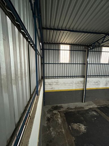 📸 DESCRIÇÃO PARA IMAGEM (inserir nas fotos do imóvel – Plataforma Praedium)

Galpão Comercial para Locação – Nova Era – R$ 4.000,00
📐 300 m² | Pé-direito 7 m | Acesso para caminhões
📍 Rua General Almerindo da Silva Gomes, 318 – Nova Era – Juiz de Fora/MG
Souza e Albano Serviços Imobiliários
📞 (32) 99829-7059 | CNPJ: 53.373.878/0001-39