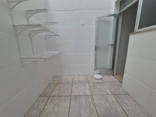 Apartamento à venda com 1 quarto – Passos – R$ 220.000
📍 Rua Moraes e Castro – Passos – Juiz de Fora/MG
Souza e Albano Serviços Imobiliários
CNPJ: 53.373.878/0001-39