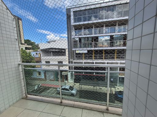 Apartamento à venda com 1 quarto – Passos – R$ 220.000
📍 Rua Moraes e Castro – Passos – Juiz de Fora/MG
Souza e Albano Serviços Imobiliários
CNPJ: 53.373.878/0001-39
