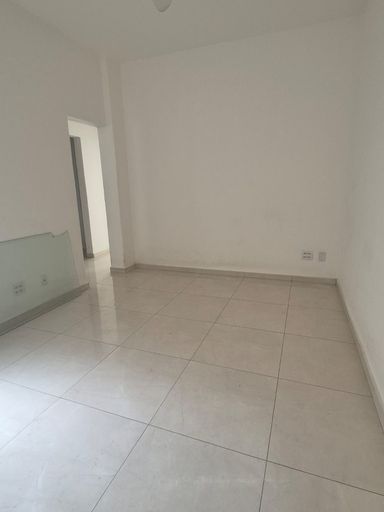 Apartamento à venda com 2 quartos no Centro – R$ 260.000
📍 Rua Floriano Peixoto, 367 – Centro – Juiz de Fora/MG
Souza e Albano Serviços Imobiliários
📞 (32) 99829-7059 | CNPJ: 53.373.878/0001-39