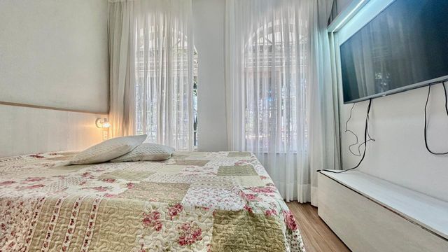 📸 DESCRIÇÃO PARA IMAGEM (inserir nas fotos do imóvel na plataforma Praedium):

Apartamento Garden à venda com 2 quartos (1 suíte) no São Mateus – R$ 453.000
📍 Praça Jarbas de Lery Santos, 37 – São Mateus – Juiz de Fora/MG
Souza e Albano Serviços Imobiliários
📞 (32) 99829-7059 | CNPJ: 53.373.878/0001-39

🔎 Hashtags

#souzaealbanoservicosimobiliarios #imobiliariasouzaealbano #apartamentogarden #saomateus #apartamentoavenda