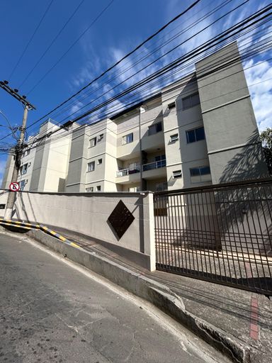 📸 **DESCRIÇÃO PARA IMAGEM (Praedium):**
Apartamento à venda com 2 quartos (1 suíte) no São Pedro – R\$ 290.000
📍 R. Zélia Maria Valentim, nº 100 – Apto 302, Bloco 2 – São Pedro – Juiz de Fora/MG
Souza e Albano Serviços Imobiliários
📞 (32) 99829-7059 | CNPJ: 53.373.878/0001-39

---

🔖 **Hashtags:**
\#souzaealbanoservicosimobiliarios #imobiliariasouzaealbano #apartamentoavenda #apartamentosãopedro #imoveisemjuizdefora

-