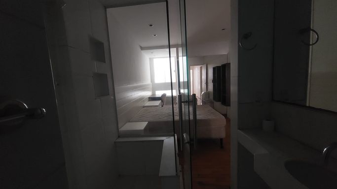 Apartamento à venda com 2 quartos (1 suíte) no Centro – R$ 420.000
📍 Rua Santo Antônio, 970 – Centro – Juiz de Fora/MG
Souza e Albano Serviços Imobiliários
📞 (32) 99829-7059 | CNPJ: 53.373.878/0001-39