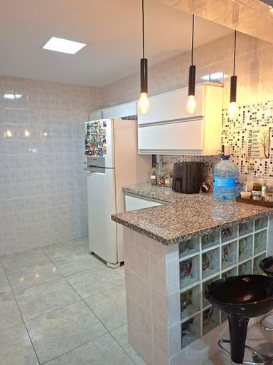 📸 DESCRIÇÃO PARA IMAGEM (inserir nas fotos do anúncio na plataforma Praedium):

Apartamento à venda com 4 quartos (2 suítes) no São Mateus – R$ 495.000
📍 Ladeira Alexandre Leonel, 45 – Apto 201 – São Mateus – Juiz de Fora/MG
Souza e Albano Serviços Imobiliários
📞 (32) 99829-7059 | CNPJ: 53.373.878/0001-39

🔖 Hashtags:

#souzaealbanoservicosimobiliarios #imobiliariasouzaealbano #apartamentoavenda #saomateusjuizdefora #apartamentojuizdefora