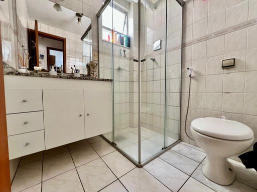 📸 DESCRIÇÃO PARA IMAGEM (inserir nas fotos do imóvel na plataforma Praedium):
Apartamento à venda com 3 quartos no Alto dos Passos – R$ 280.000
📍 Rua Padre João Emílio – Alto dos Passos – Juiz de Fora/MG
Souza e Albano Serviços Imobiliários
📞 (32) 99829-7059 | CNPJ: 53.373.878/0001-39

#souzaealbanoservicosimobiliarios #imobiliariasouzaealbano #altodospassos #apartamentoemjuizdefora #imoveisjf

Jonatas, gostaria que eu fizesse alguma alteração ou ajuste em algum ponto específico da descrição?