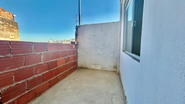 📸 DESCRIÇÃO PARA IMAGEM (inserir nas fotos do imóvel na plataforma Praedium):
Apartamento Garden à venda com 2 quartos no Vivendas da Serra – R$ 350.000
📍 Rua Domingos Tavares de Souza, 244 – Ap 102 – Vivendas da Serra – Juiz de Fora/MG
Souza e Albano Serviços Imobiliários
📞 (32) 99829-7059 | CNPJ: 53.373.878/0001-39