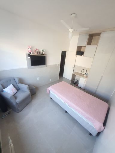 Casa totalmente mobiliada no SÃO PEDRO
4 quartos, sendo 1 suíte
4 vagas de garagem
Aceita financiamento bancário e permuta

📍 Imobiliária: Souza e Albano Serviços Imobiliários | CNPJ: 53.373.878/0001-39