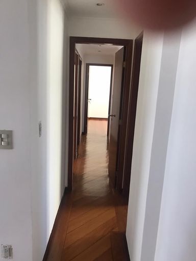 Apartamento à venda com 3 quartos no Centro – R$ 899.000
📍 Rua Dr. Antônio Carlos, 297 – Centro – Juiz de Fora/MG
Souza e Albano Serviços Imobiliários
📞 (32) 99829-7059 | CNPJ: 53.373.878/0001-39