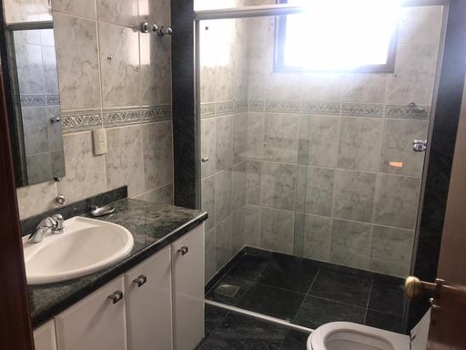 Apartamento à venda com 3 quartos no Centro – R$ 899.000
📍 Rua Dr. Antônio Carlos, 297 – Centro – Juiz de Fora/MG
Souza e Albano Serviços Imobiliários
📞 (32) 99829-7059 | CNPJ: 53.373.878/0001-39