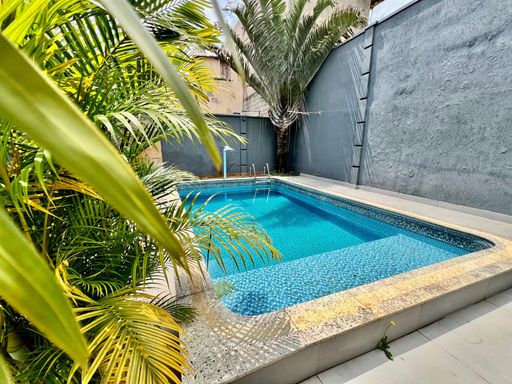 Casa de alto padrão à venda com 5 quartos no Condomínio São Lucas – R$ 1.030.000
📍 Rua Wolfgang Amadeus Mozart (Lot. São Lucas I), São Pedro – Juiz de Fora/MG
Souza e Albano Serviços Imobiliários
📞 (32) 99829-7059 | CNPJ: 53.373.878/0001-39