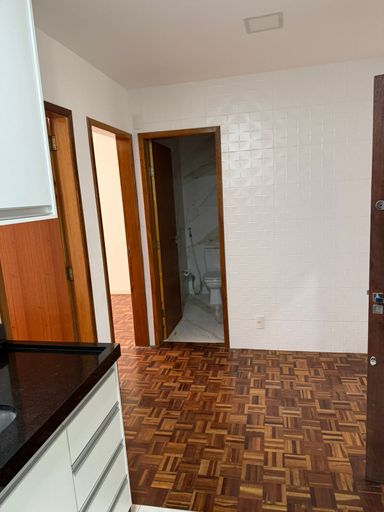 Apartamento para locação com 2 quartos no Centro – R$ 650,00
📍 Rua Santo Antônio, 637 – Centro – Juiz de Fora/MG
Souza e Albano Serviços Imobiliários
📞 (32) 99829-7059 | CNPJ: 53.373.878/0001-39