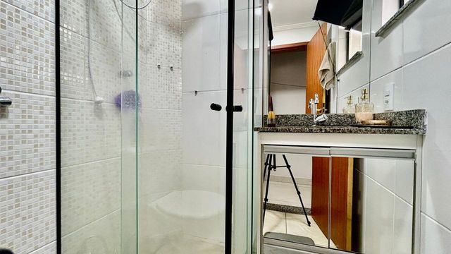 📸 DESCRIÇÃO PARA IMAGEM (inserir nas fotos do imóvel na plataforma Praedium):
Apartamento Garden à venda com 2 quartos no Vivendas da Serra – R$ 350.000
📍 Rua Domingos Tavares de Souza, 244 – Ap 102 – Vivendas da Serra – Juiz de Fora/MG
Souza e Albano Serviços Imobiliários
📞 (32) 99829-7059 | CNPJ: 53.373.878/0001-39