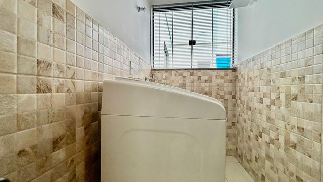 📸 DESCRIÇÃO PARA IMAGEM (inserir nas fotos do imóvel na plataforma Praedium):
Apartamento Garden à venda com 2 quartos no Vivendas da Serra – R$ 350.000
📍 Rua Domingos Tavares de Souza, 244 – Ap 102 – Vivendas da Serra – Juiz de Fora/MG
Souza e Albano Serviços Imobiliários
📞 (32) 99829-7059 | CNPJ: 53.373.878/0001-39