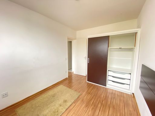 Apartamento à venda com 2 quartos no Marilândia – R$ 159.900
📍 Rua das Esmeraldas, 425 – 4º andar – Marilândia – Juiz de Fora/MG
Souza e Albano Serviços Imobiliários
📞 (32) 99829-7059 | CNPJ: 53.373.878/0001-39