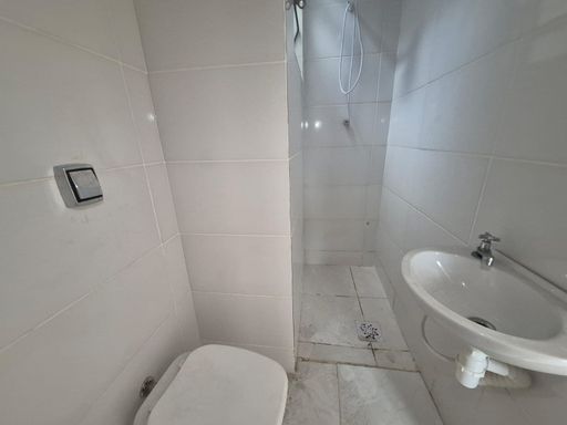 Apartamento duplex para venda – Centro – R$ 210.000,00
📍 Rua Espírito Santo, 589 – Centro – Juiz de Fora/MG
Souza e Albano Serviços Imobiliários
📞 (32) 99829-7059 | CNPJ: 53.373.878/0001-39