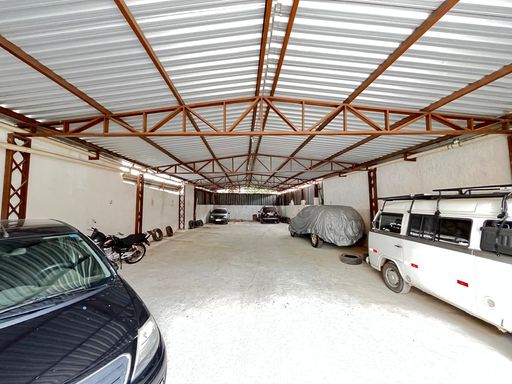 📸 DESCRIÇÃO PARA IMAGEM (inserir nas fotos do imóvel na plataforma Praedium):
Galpão comercial à venda com 222 m² no Democrata – R$ 340.000
📍 Rua Viçosa, 320 – Democrata – Juiz de Fora/MG
Souza e Albano Serviços Imobiliários
📞 (32) 99829-7059 | CNPJ: 53.373.878/0001-39

Hashtags:
#souzaealbanoservicosimobiliarios #imobiliariasouzaealbano #galpaoavenda #galpaocomercial #democratajuizdefora