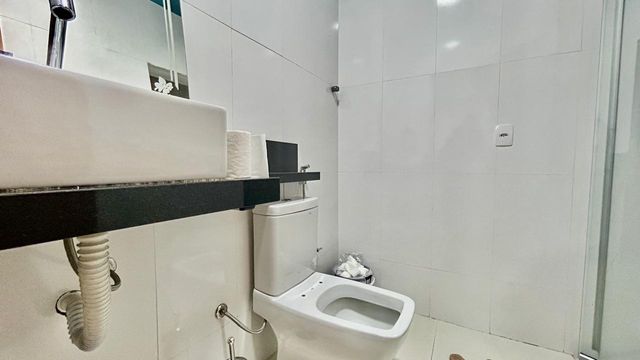 📸 DESCRIÇÃO PARA IMAGEM (Praedium):
Apartamento Garden à venda com 2 quartos no Centro – R$ 240.000
📍 Av. Barão do Rio Branco, 1804 – Centro – Juiz de Fora/MG
Souza e Albano Serviços Imobiliários
📞 (32) 99829-7059 | CNPJ: 53.373.878/0001-39

🏷️ Hashtags:
#souzaealbanoservicosimobiliarios #imobiliariasouzaealbano #apartamentoavenda #centrodejuizdefora #apartamentogarden
