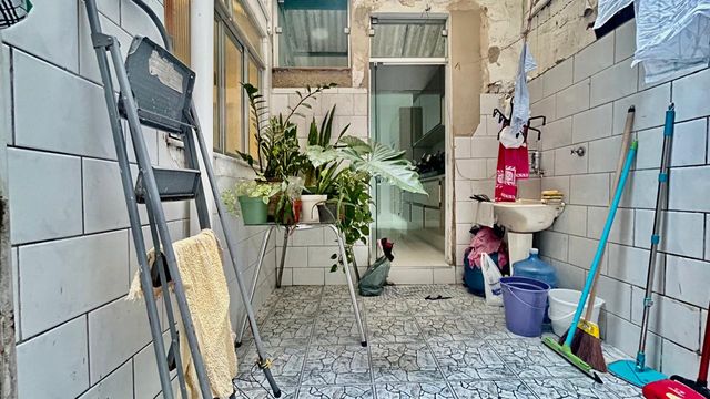 📸 DESCRIÇÃO PARA IMAGEM (Praedium):
Apartamento Garden à venda com 2 quartos no Centro – R$ 240.000
📍 Av. Barão do Rio Branco, 1804 – Centro – Juiz de Fora/MG
Souza e Albano Serviços Imobiliários
📞 (32) 99829-7059 | CNPJ: 53.373.878/0001-39

🏷️ Hashtags:
#souzaealbanoservicosimobiliarios #imobiliariasouzaealbano #apartamentoavenda #centrodejuizdefora #apartamentogarden