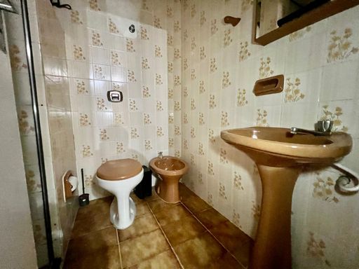 Apartamento para alugar com 2 quartos no Centro – R$ 600
📍 Rua Santo Antônio, 970 – 3º andar – Centro – Juiz de Fora/MG
Souza e Albano Serviços Imobiliários
📞 (32) 99829-7059 | CNPJ: 53.373.878/0001-39
