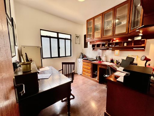 Casa de alto padrão à venda com 5 quartos no Condomínio São Lucas – R$ 1.030.000
📍 Rua Wolfgang Amadeus Mozart (Lot. São Lucas I), São Pedro – Juiz de Fora/MG
Souza e Albano Serviços Imobiliários
📞 (32) 99829-7059 | CNPJ: 53.373.878/0001-39