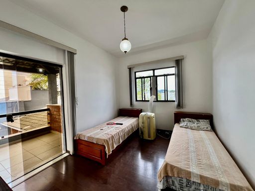 Casa de alto padrão à venda com 5 quartos no Condomínio São Lucas – R$ 1.030.000
📍 Rua Wolfgang Amadeus Mozart (Lot. São Lucas I), São Pedro – Juiz de Fora/MG
Souza e Albano Serviços Imobiliários
📞 (32) 99829-7059 | CNPJ: 53.373.878/0001-39