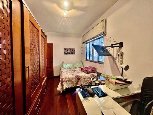Casa à venda com 4 quartos no Bonfim – Permuta por até dois imóveis
📍 Rua Barão do Retiro, 800 – Bonfim – Juiz de Fora/MGSouza e Albano Serviços Imobiliários📞 (32) 99829-7059 | CNPJ: 53.373.878/0001-39

#souzaealbanoservicosimobiliarios #imobiliariasouzaealbano #casaavenda #bonfimjf #imoveisjuizdefora