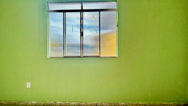 📸 DESCRIÇÃO PARA IMAGEM (inserir nas fotos do imóvel na plataforma Praedium)

Casa à venda com 3 quartos na Vila Furtado de Menezes – R$ 199.000
📍 Rua Azevedo Neto, 68 – Vila Furtado de Menezes – Juiz de Fora/MG
Souza e Albano Serviços Imobiliários
📞 (32) 99829-7059 | CNPJ: 53.373.878/0001-39

🔖 Hashtags

#souzaealbanoservicosimobiliarios
#imobiliariasouzaealbano
#casaavenda
#casajuizdefora
#vilafurtadodemenezes