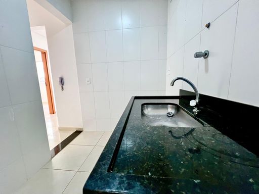 Apartamento à venda com 2 quartos no Bairro Grama – R$ 160.000
📍 Rua Diomar Monteiro, 1520 – Condomínio Village das Pedras – Grama – Juiz de Fora/MG
Souza e Albano Serviços Imobiliários
📞 (32) 99829-7059 | CNPJ: 53.373.878/0001-39
