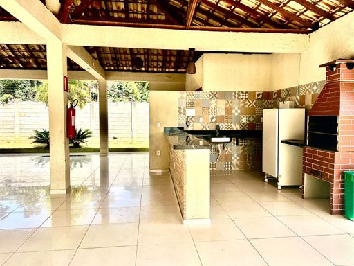 Apartamento à venda com 2 quartos no Bairro Grama – R$ 160.000
📍 Rua Diomar Monteiro, 1520 – Condomínio Village das Pedras – Grama – Juiz de Fora/MG
Souza e Albano Serviços Imobiliários
📞 (32) 99829-7059 | CNPJ: 53.373.878/0001-39