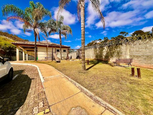 Apartamento à venda com 2 quartos no Bairro Grama – R$ 160.000
📍 Rua Diomar Monteiro, 1520 – Condomínio Village das Pedras – Grama – Juiz de Fora/MG
Souza e Albano Serviços Imobiliários
📞 (32) 99829-7059 | CNPJ: 53.373.878/0001-39