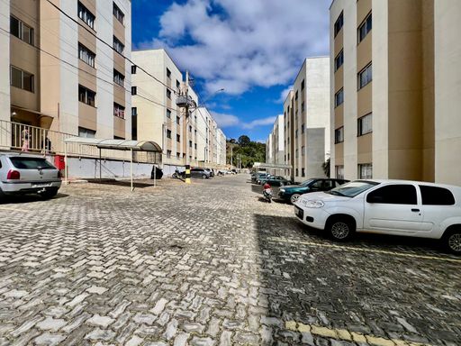 Apartamento à venda com 2 quartos no Bairro Grama – R$ 160.000
📍 Rua Diomar Monteiro, 1520 – Condomínio Village das Pedras – Grama – Juiz de Fora/MG
Souza e Albano Serviços Imobiliários
📞 (32) 99829-7059 | CNPJ: 53.373.878/0001-39
