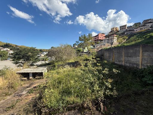 Casa comercial para locação no Teixeiras – 300m² – R$ 5.000
📍 Rua Custódio Furtado de Souza – Teixeiras – Juiz de Fora/MG
Souza e Albano Serviços Imobiliários
📞 (32) 99829-7059 
CNPJ: 53.373.878/0001-39