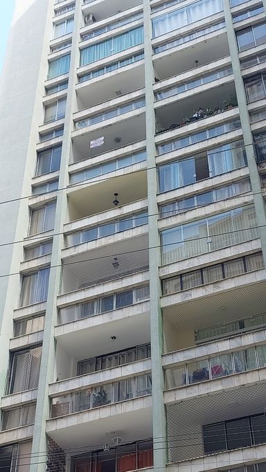 Apartamento à venda com 2 quartos (1 suíte) no Centro – R$ 420.000
📍 Rua Santo Antônio, 970 – Centro – Juiz de Fora/MG
Souza e Albano Serviços Imobiliários
📞 (32) 99829-7059 | CNPJ: 53.373.878/0001-39