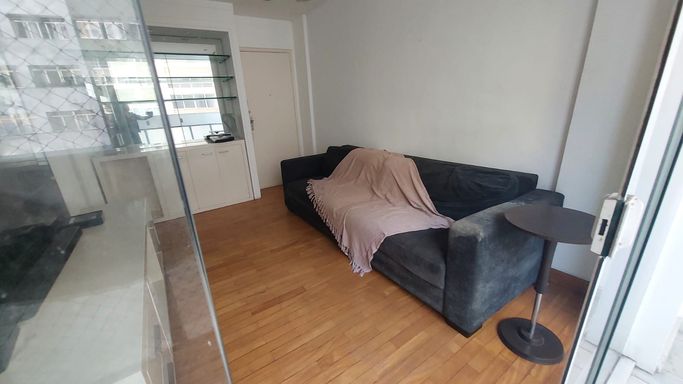 Apartamento à venda com 2 quartos (1 suíte) no Centro – R$ 420.000
📍 Rua Santo Antônio, 970 – Centro – Juiz de Fora/MG
Souza e Albano Serviços Imobiliários
📞 (32) 99829-7059 | CNPJ: 53.373.878/0001-39