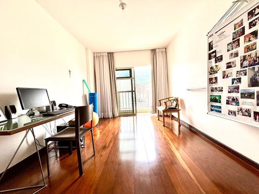 Apartamento à venda com 3 quartos (1 suíte) no São Mateus – R$ 895.000,00
📍 Rua São Mateus – São Mateus – Juiz de Fora/MG
Souza e Albano Serviços Imobiliários
📞 (32) 99829-7059 | CNPJ: 53.373.878/0001-39