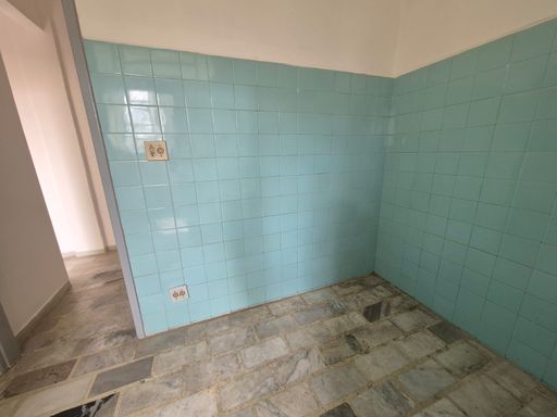 Apartamento para locação com 1 quarto + dependência – Santa Helena – R$ 800,00
📍 Avenida Luís Perry, 26 – Santa Helena – Juiz de Fora/MG
Souza e Albano Serviços Imobiliários
CNPJ: 53.373.878/0001-39