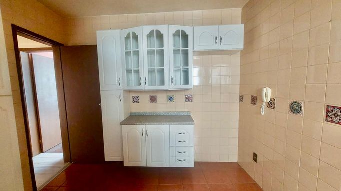 Apartamento à venda com 2 quartos no Centro – R$ 420.000
📍 Rua Santo Antônio, 979/707 – Centro – Juiz de Fora/MG
Souza e Albano Serviços Imobiliários
📞 (32) 99829-7059 | CNPJ: 53.373.878/0001-39