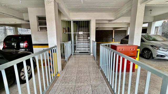 📸 DESCRIÇÃO PARA IMAGEM (Praedium):
Cobertura à venda com 2 quartos no Bom Jardim – R$ 315.000
📍 Rua Mauro Pereira Almeida, 265 – Bom Jardim – Juiz de Fora/MG
Souza e Albano Serviços Imobiliários
📞 (32) 99829-7059 | CNPJ: 53.373.878/0001-39

Hashtags:
#souzaealbanoservicosimobiliarios #imobiliariasouzaealbano #coberturaavenda #bomjardimjuizdefora #imoveisemjuizdefora