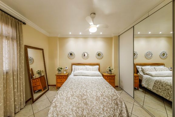 📸 DESCRIÇÃO PARA IMAGEM (inserir nas fotos do anúncio na plataforma Praedium):

Apartamento à venda com 4 quartos (2 suítes) no São Mateus – R$ 495.000
📍 Ladeira Alexandre Leonel, 45 – Apto 201 – São Mateus – Juiz de Fora/MG
Souza e Albano Serviços Imobiliários
📞 (32) 99829-7059 | CNPJ: 53.373.878/0001-39

🔖 Hashtags:

#souzaealbanoservicosimobiliarios #imobiliariasouzaealbano #apartamentoavenda #saomateusjuizdefora #apartamentojuizdefora