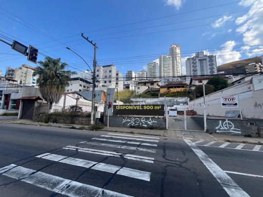 Terreno comercial para aluga com 900m² no Cascatinha – R$ 25.000📍 Avenida Dr. Paulo Japiassu Coelho, 285 – Cascatinha – Juiz de Fora/MGSouza e Albano Serviços Imobiliários📞 (32) 99829-7059 | CNPJ: 53.373.878/0001-39