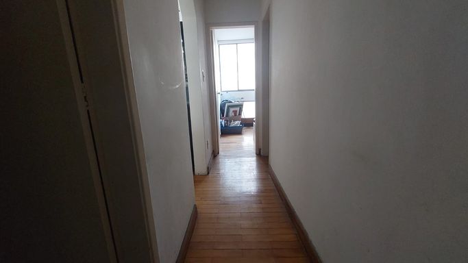 Apartamento à venda com 2 quartos (1 suíte) no Centro – R$ 420.000
📍 Rua Santo Antônio, 970 – Centro – Juiz de Fora/MG
Souza e Albano Serviços Imobiliários
📞 (32) 99829-7059 | CNPJ: 53.373.878/0001-39