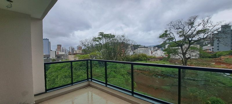 Cobertura à venda com 3 suítes no Boa Vista – Juiz de Fora/MG
📍 Rua Demétrio Francisco – Boa Vista – Juiz de Fora/MG
Souza e Albano Serviços Imobiliários
📞 (32) 99829-7059 | CNPJ: 53.373.878/0001-39